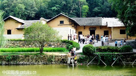 湘潭怎麼到韶山：行程指引與地域文化探討